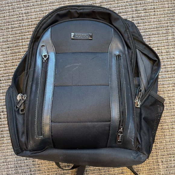 Kenneth Cole Reaction Black Backpack - Picture 1 of 7